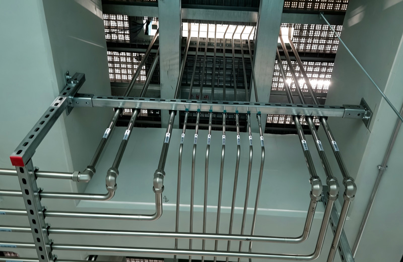 Secondary piping design and construction